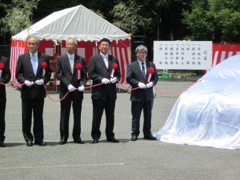 交通安全車両寄贈の写真1