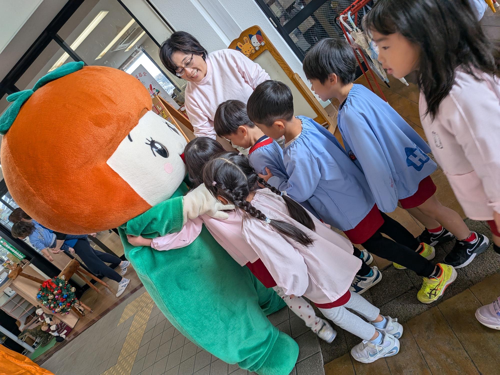 なかよしこども園 カッキー訪問