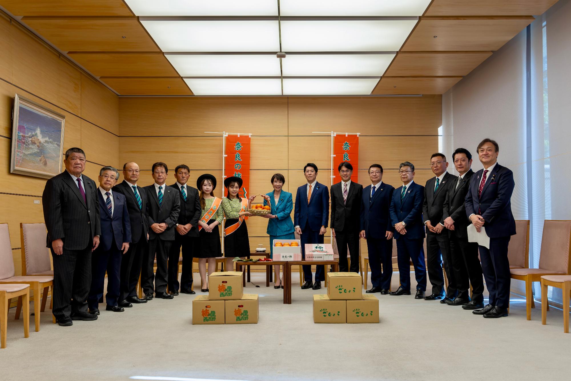 総理官邸表敬訪問 集合写真