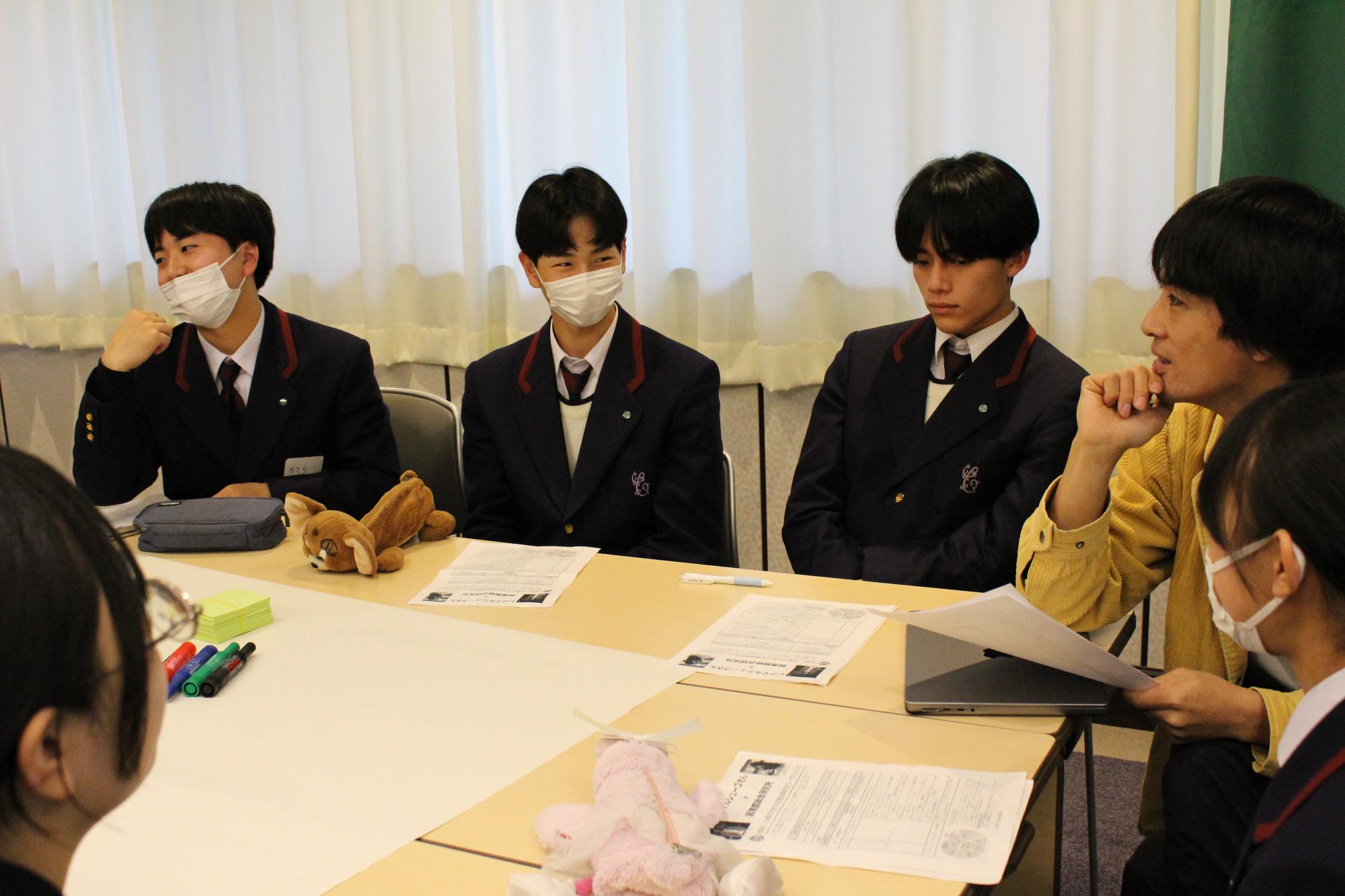 高校生ワークショップの様子