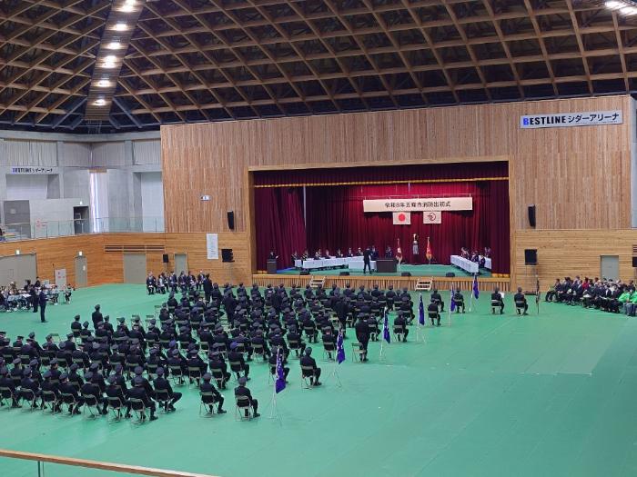 令和7年五條市消防出初式の表彰と演奏の様子